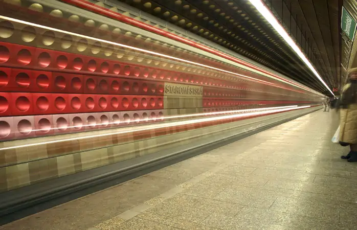 A Hattı İstasyonları, Prag, Çek Cumhuriyeti