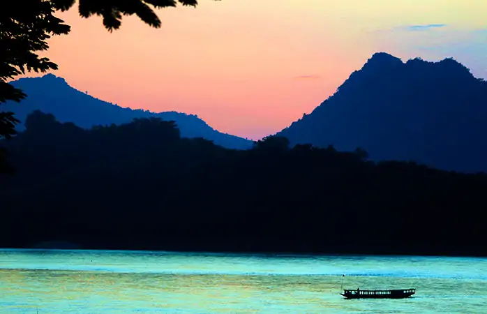 12-luang-prabang-laos-tatilde-gidilebilecek-yerler