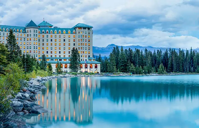 Lüks oteller- 4.Fairmont-Lake-Louise-Kanada-luks-otel