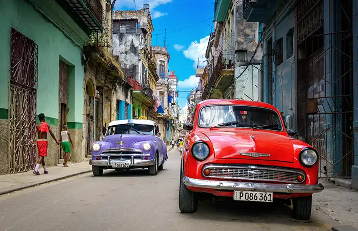 Küba’daki Havana şehrinin renkli sokakları