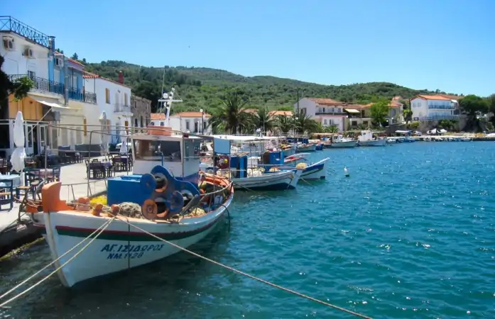 Midilli Adası, Yunan Adaları