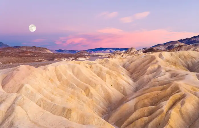 Amerika yol gezisi- Mars mı yoksa Death Valley’deki Zabriskie Point mi?