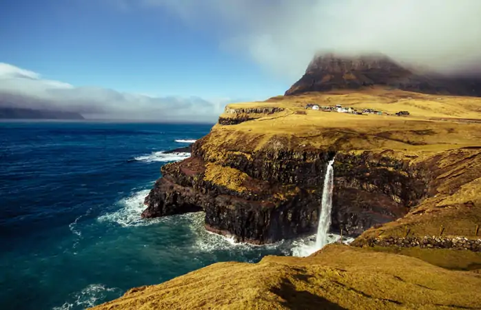 En iyi seyahat blogları- Faroe Adaları’ndaki Gásaladur fethedilmeye hazır