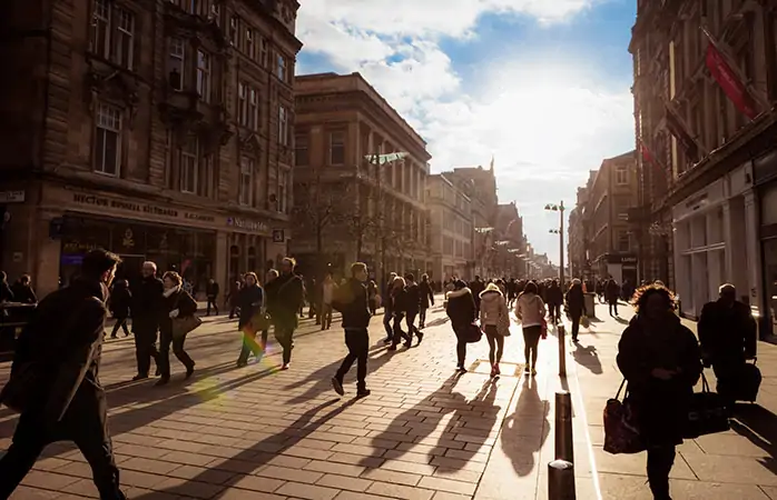 İskoçya’nın Glasgow şehrinde alışveriş zamanı