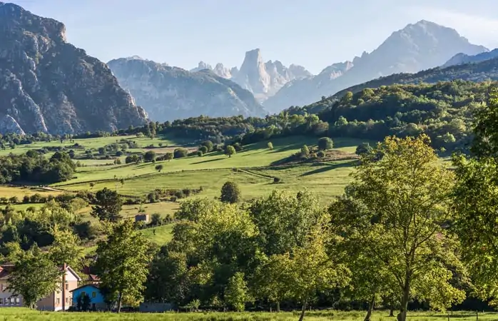 Portekiz gezisi- Yol gezisini noktalamak için büyüleyici Cantabria Dağları’nda bir yolculuktan daha iyisi olabilir mi?