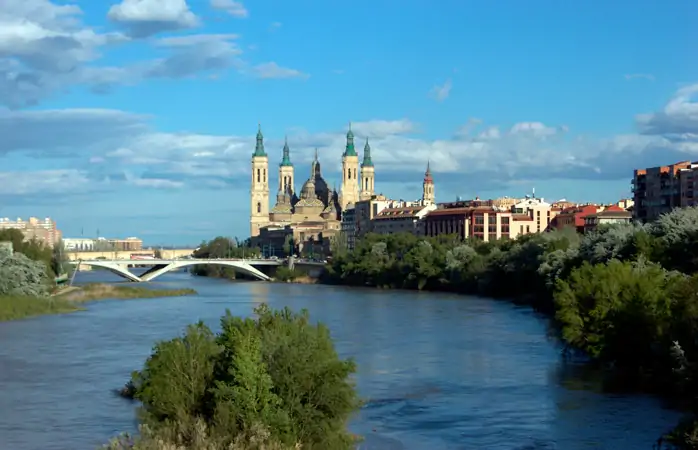 İspanya gezisi- Zaragoza’daki güzel mi güzel Basílica de Nuestra Señora del Pilar ©